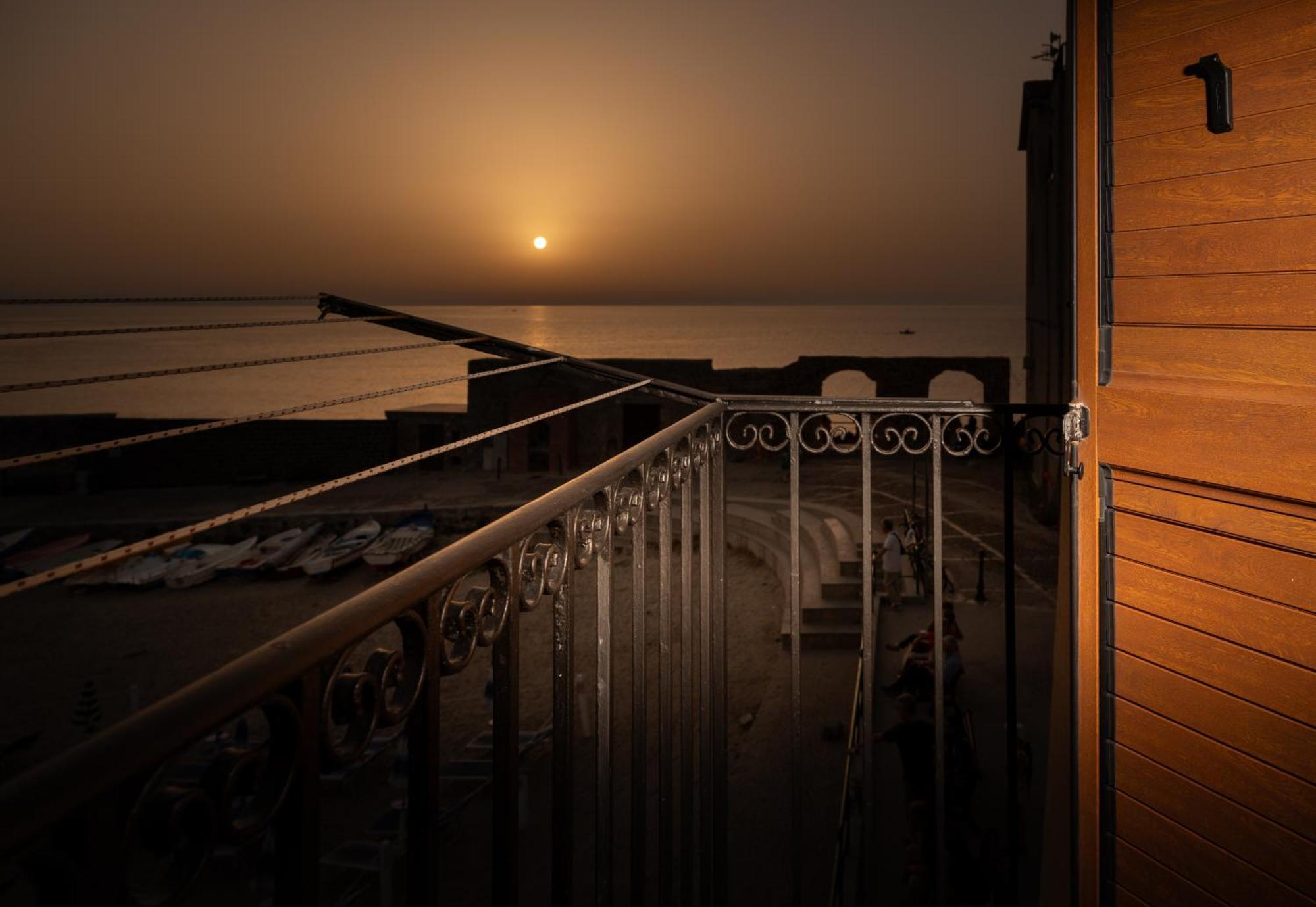 Casa Vacanze Tramonto Alla Marina Cefalù Exterior foto