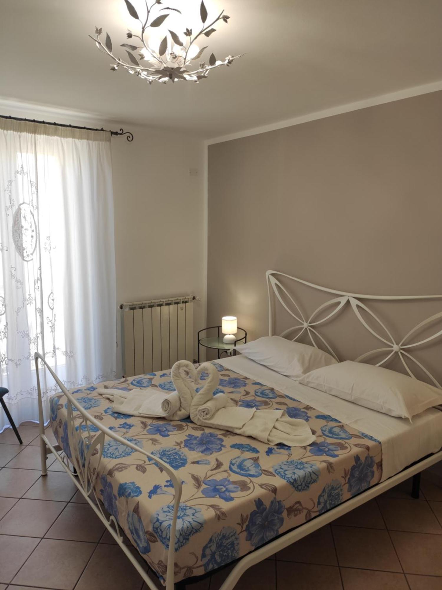 Casa Vacanze Tramonto Alla Marina Cefalù Exterior foto