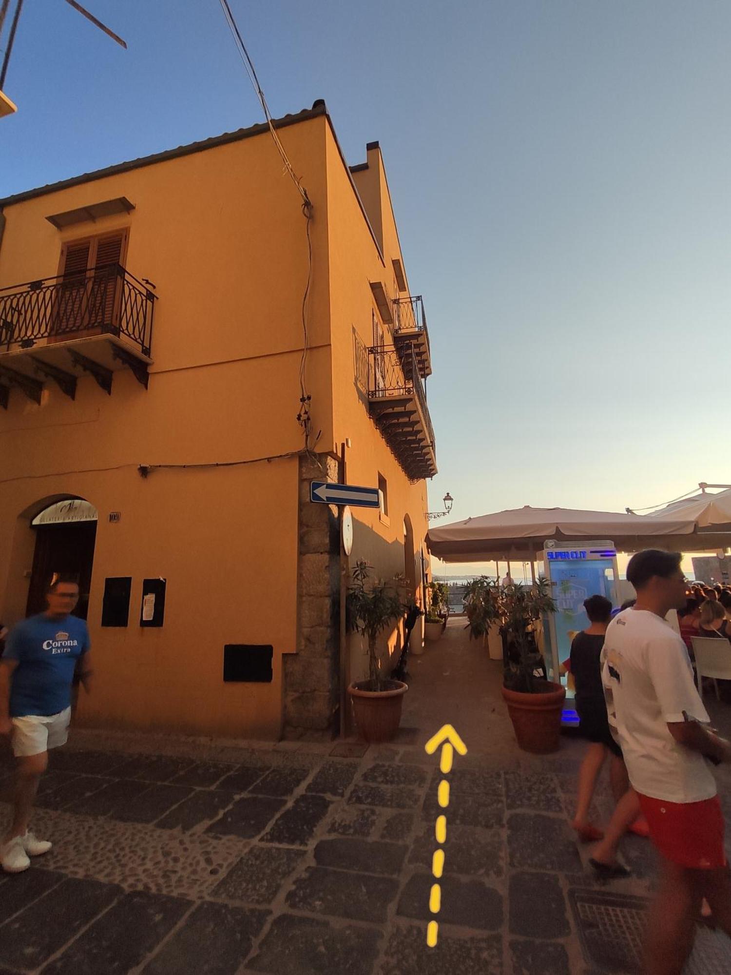 Casa Vacanze Tramonto Alla Marina Cefalù Exterior foto